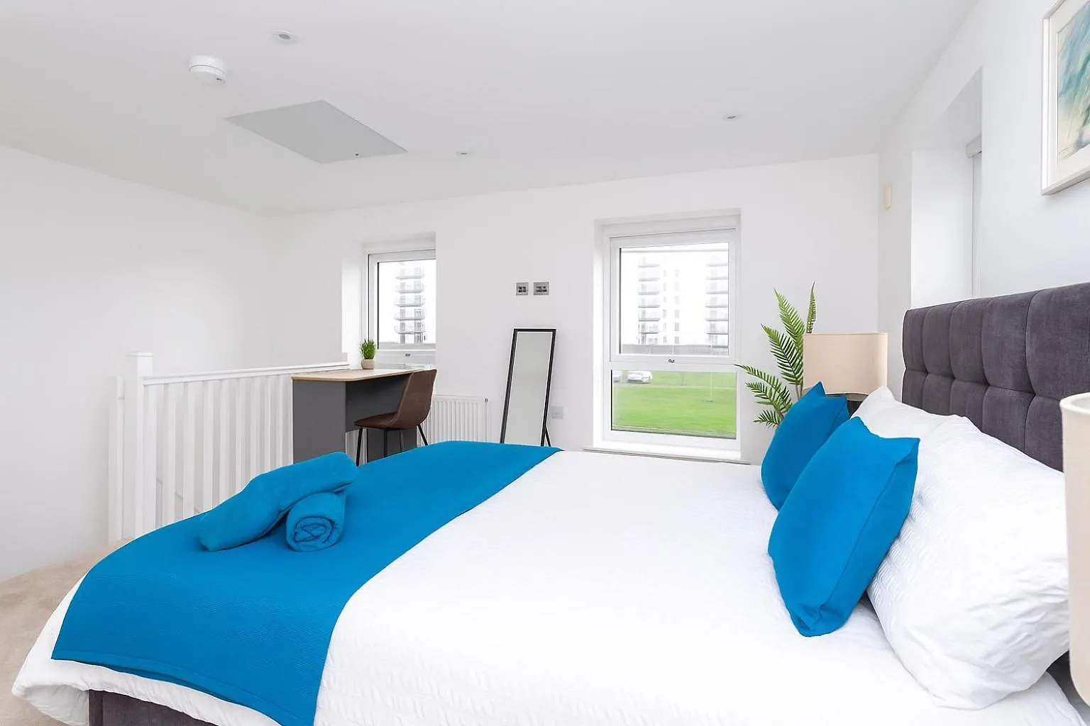 Vakantiehuis Alt-Stay Leeds, Horsforth - Parking & Ev Plug - King Size Bed - En-Suite'S - Ideal For Contractors & Long Stays